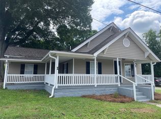 2205 Cole Rd, Winston Salem, NC 27107