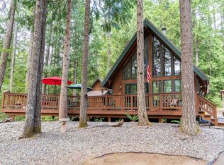 31 N Mount Jupiter Ct, Hoodsport, WA 98548