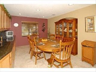 4th image of 2829 Wanda Dr
