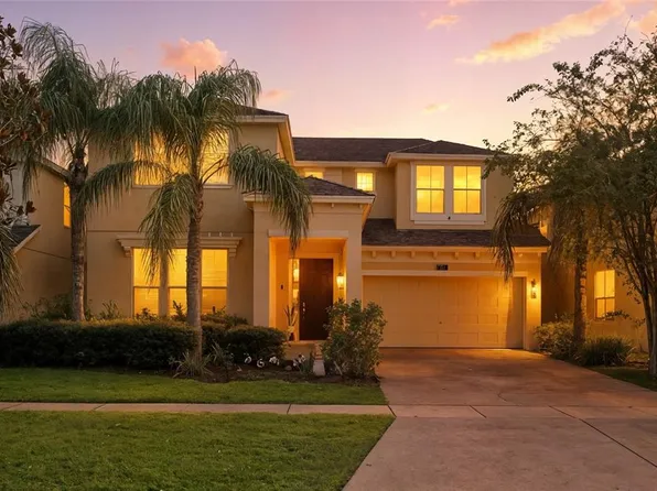 121 Las Fuentes Dr, Kissimmee, FL 34746