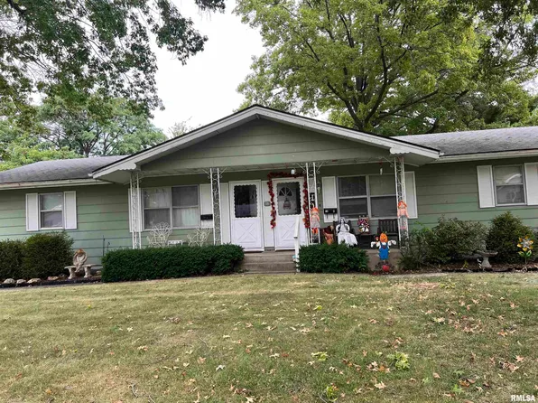 18 Westfair Dr #A & B, Jacksonville, IL 62650