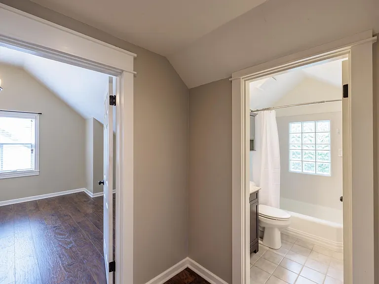 713 Cooper Dr — Photo 17