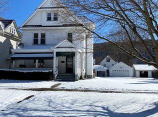 542 Liberty St, Franklin, PA 16323