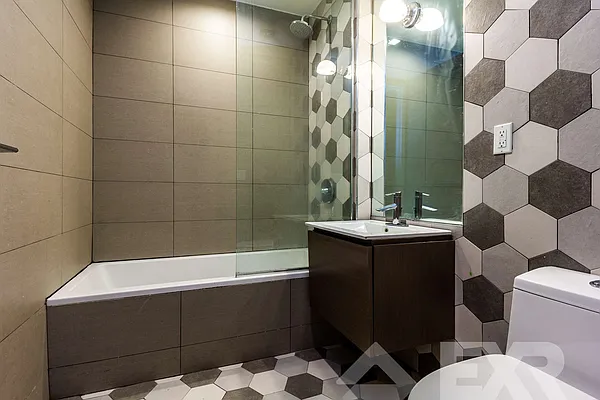 Rented by EXR | media 13