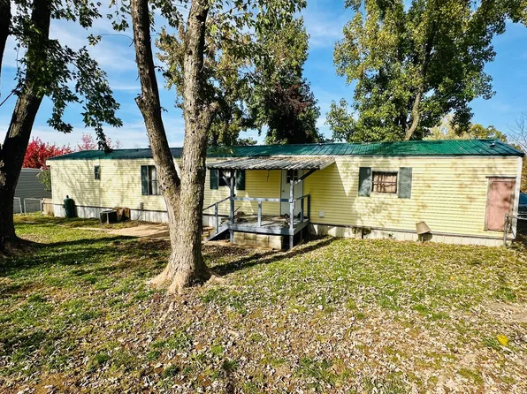 1102 W Kirkwood Street, Ozark, MO 65721