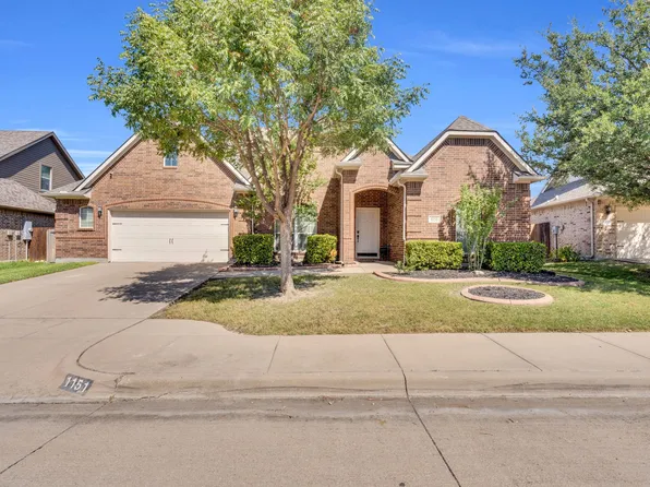 1151 Clairemont Ln, Burleson, TX 76028