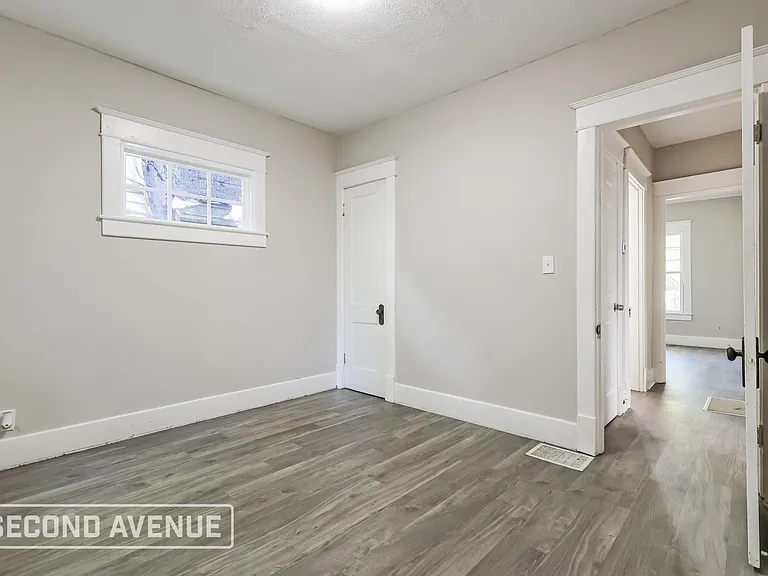 1847 W Kentucky St — Photo 17