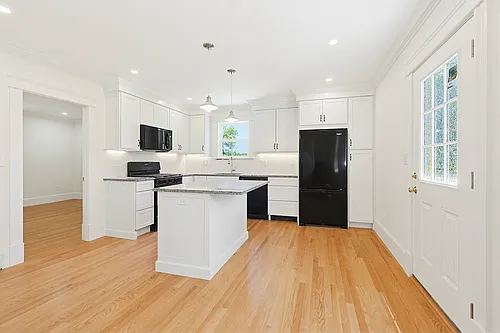96 Liberty St #2 Photo 1
