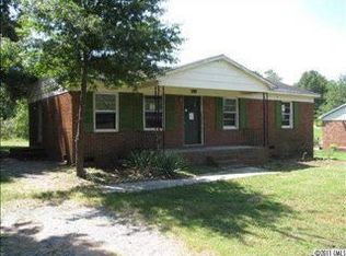 309 Robinson Clemmer Rd, Dallas, NC 28034