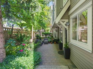 1071 Lynn Valley Rd #2, North Vancouver, BC V7J 1Z6