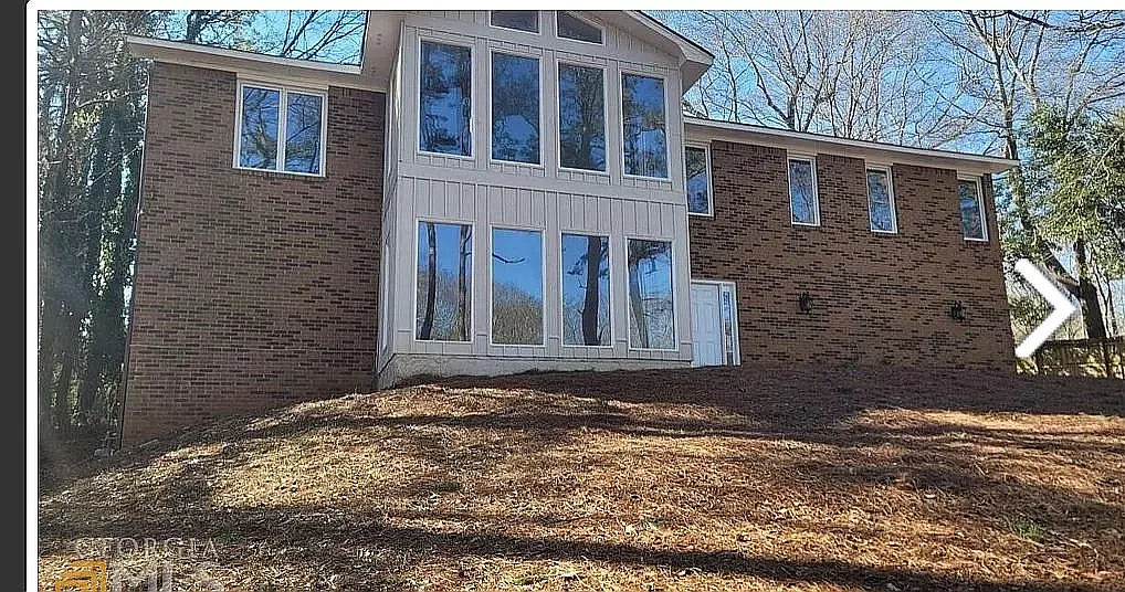 4 bed, 3356 sqft, $3,000 — Photo 1