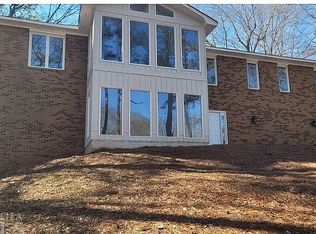 3712 Finger Crk SW, Lilburn, GA 30047