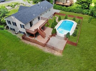 384 Amity Rd, Andover, NJ 07821