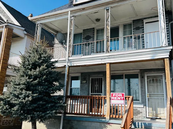 2441 Holbrook St #1A, Hamtramck, MI 48212