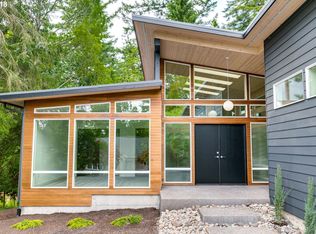 9185 NW Lovejoy St, Portland, OR