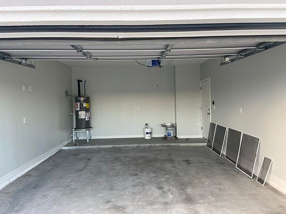 3rd image of 2900 Zeb Dr