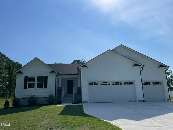 111 Mahogany Way, Four Oaks, NC 27524