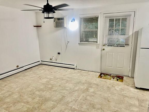 4th image of 21 Crawford Ct