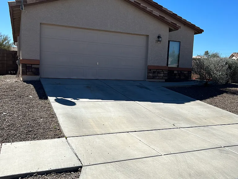2912 N Xochipilli Dr — Photo 2