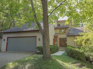 6151 Barker Rd, Shawnee, KS 66218