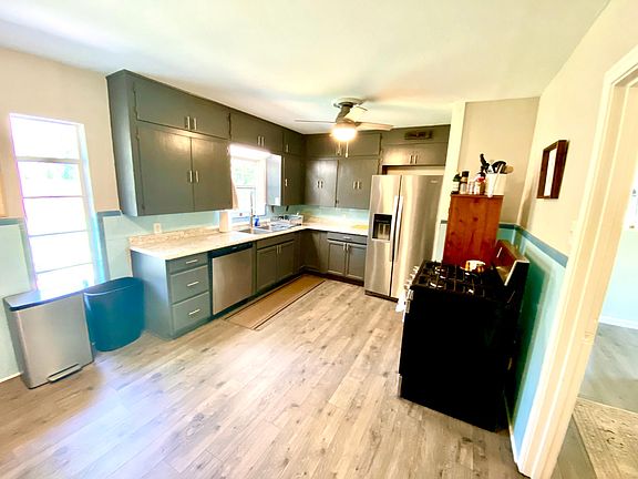 3rd image of 141 Bryker Dr