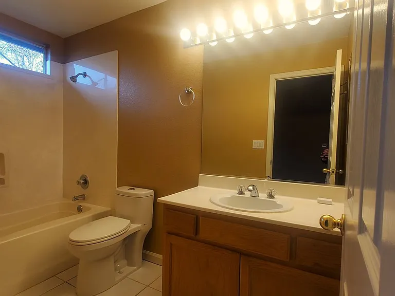 103 Bosk Ave — Photo 22