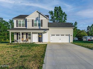 306 Buckeye Ct S, Jacksonville, NC 28540