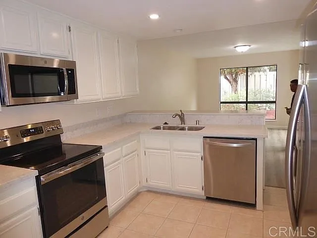 4705 Birchwood Cir — Photo 19