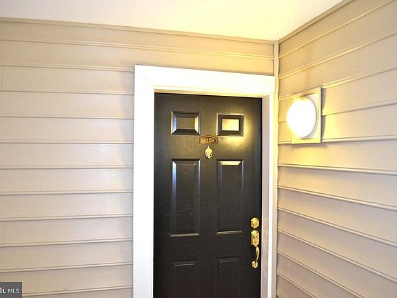 5th image of 4550 Strutfield Ln APT 2129