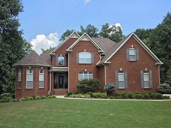 24755 Richmond Dr, Athens, AL 35613