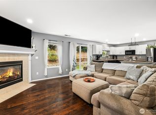 18401 95th Avenue Ct E, Puyallup, WA