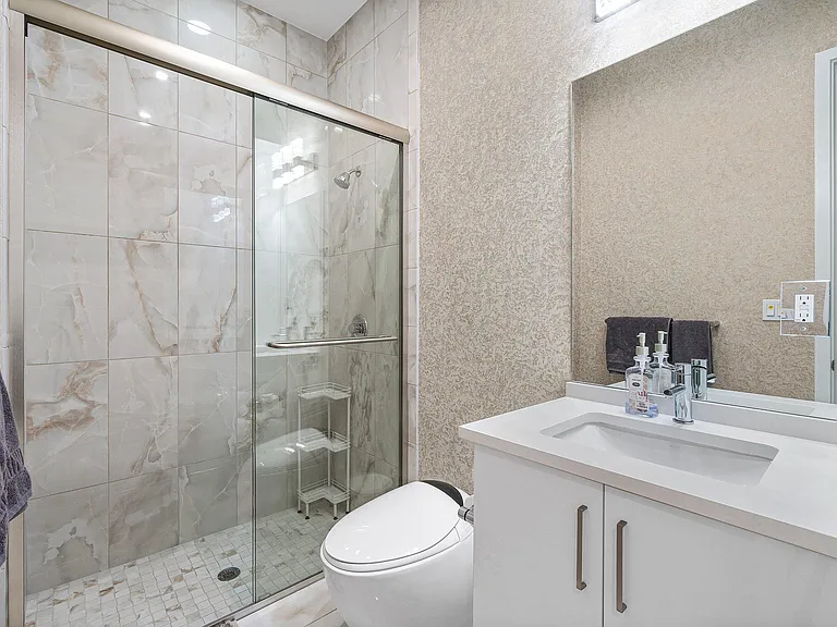 8233 Crystal Downs Ave — Photo 21