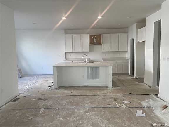 3rd image of 685 Brookwood Drive