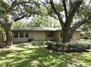 5027 Indigo St, Houston, TX 77096