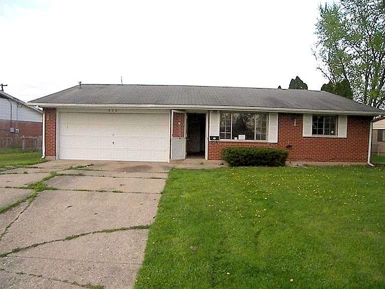 1st image of 330 Lawson Ave