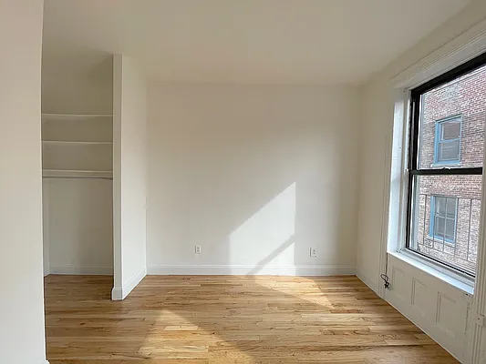 Rented by Compass | media 13