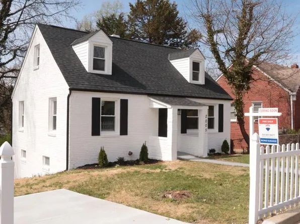 2005 Gaylord Dr, Suitland, MD 20746