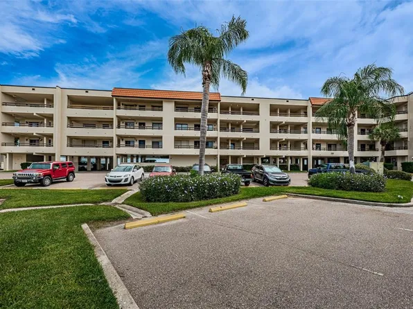 103 1st St E APT 208, Tierra Verde, FL 33715