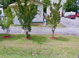 7 Mayflower St, Taylors, SC 29687