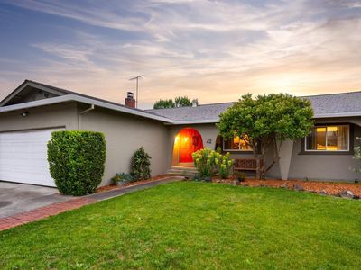 42 Eastside Circle, Petaluma, CA, 94954