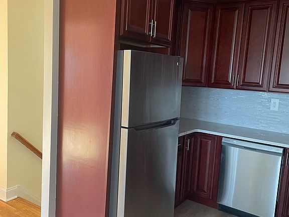 3rd image of 5621 Avenue J Floor 2