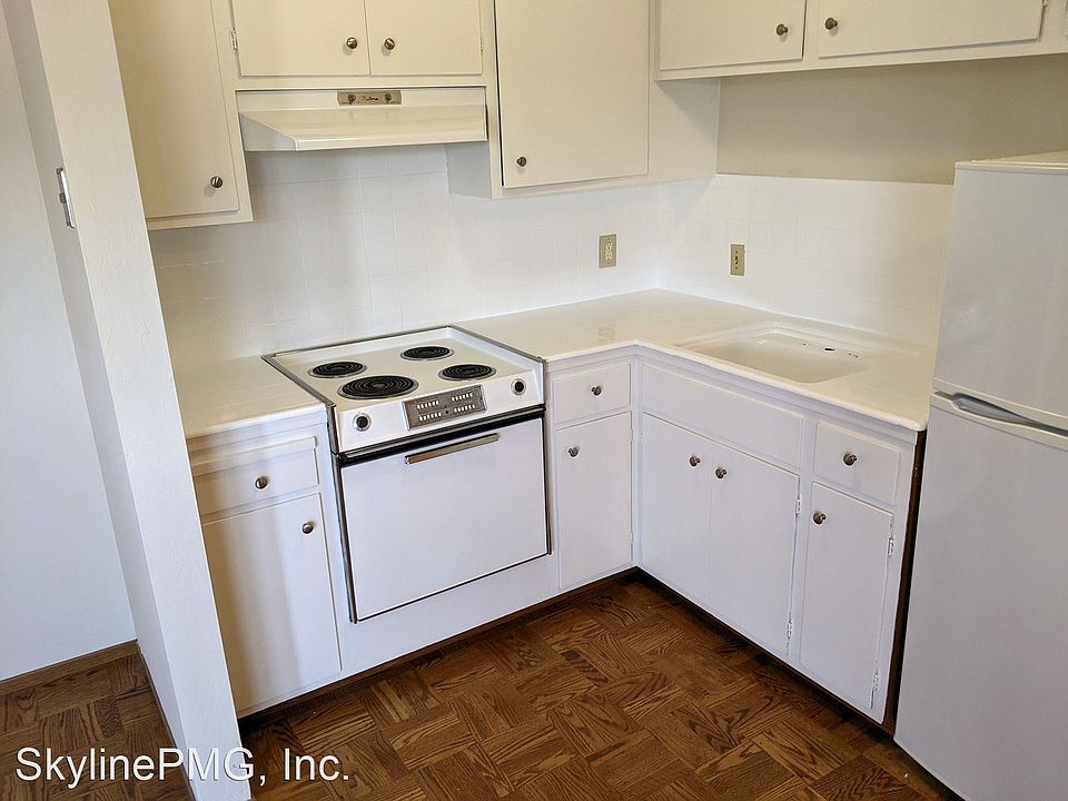 1st image of 246 28th St #5