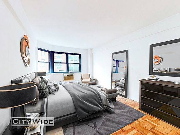 2nd image of 219 E 69th St #8Q