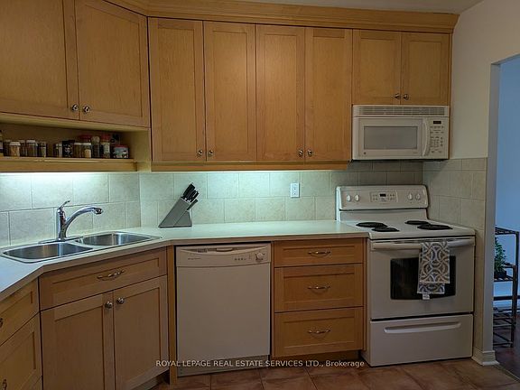5th image of 2035 S Millway Gate #12