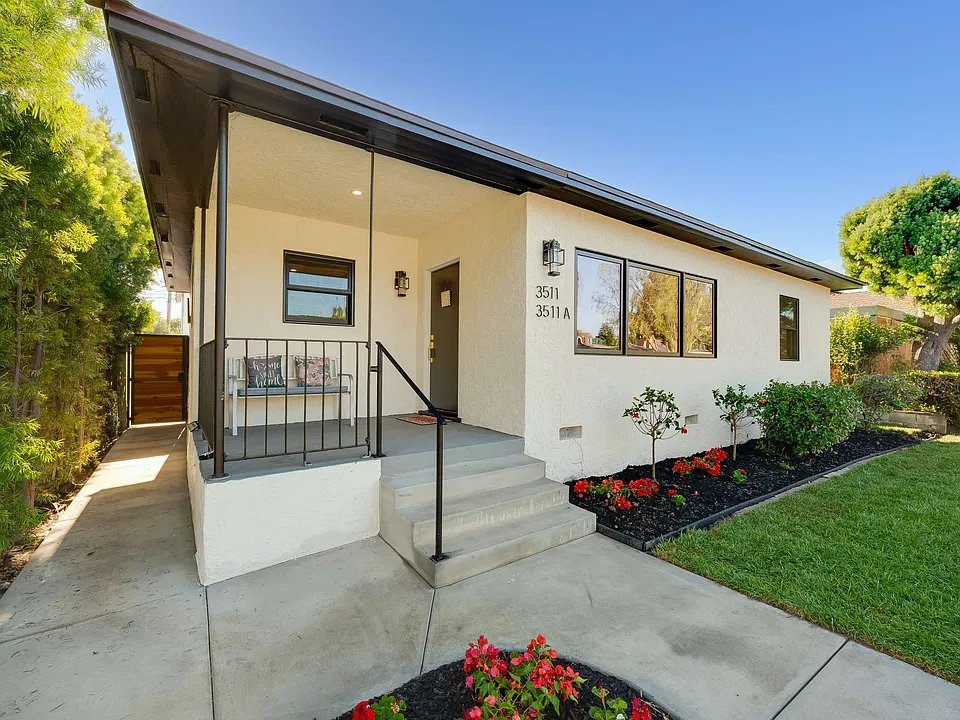 3511 Rose Ave