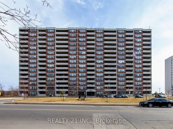 25 Sunrise Ave S #811, Toronto, ON M4A 2S2