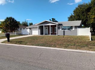 7827 Mimosa Dr, Port Richey, FL 34668