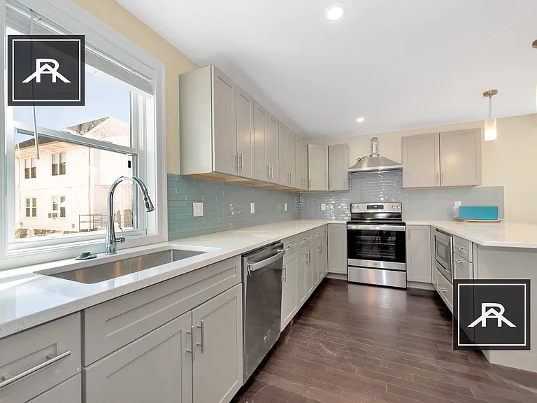 45 Wright Ave #1 — Photo 20