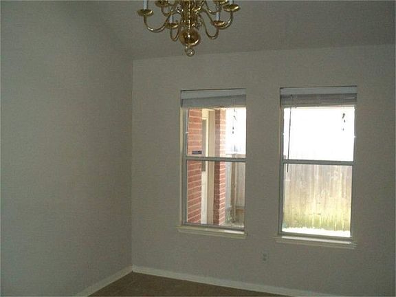 4th image of 3715 Garden Green Trl