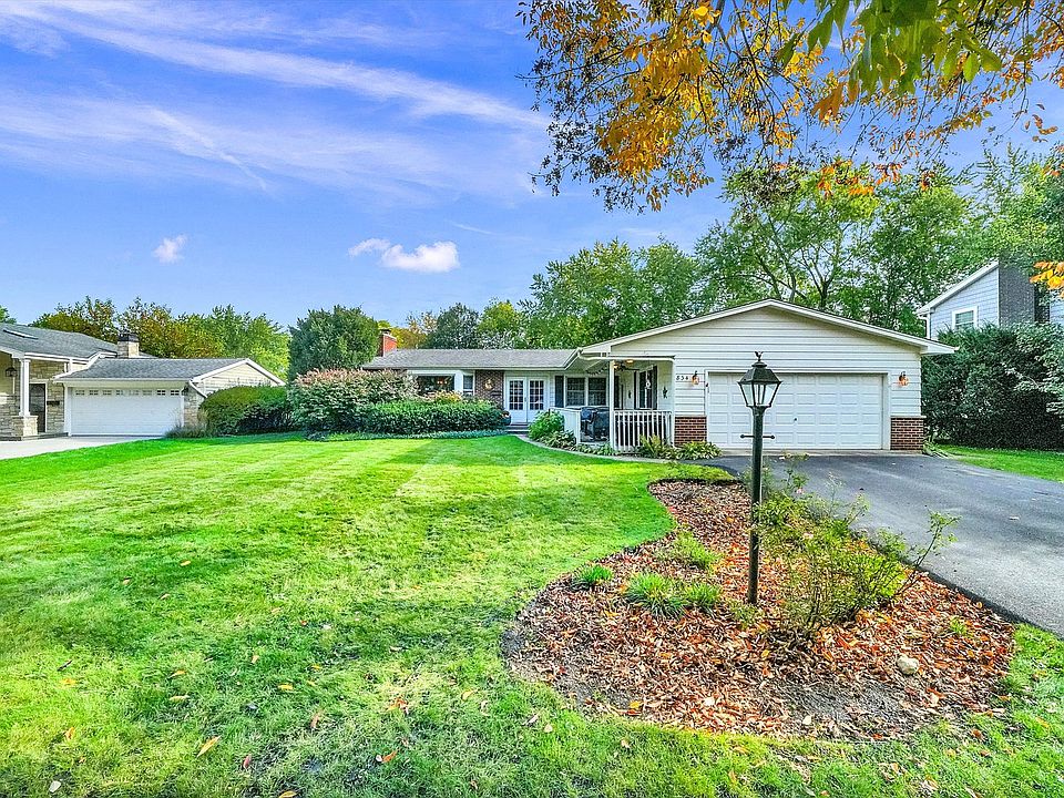 1st image of 834 Liberty Bell Ln